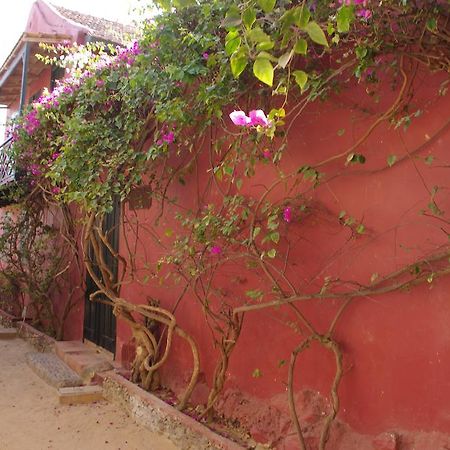 Maison Augustin Ly Gorée Dış mekan fotoğraf
