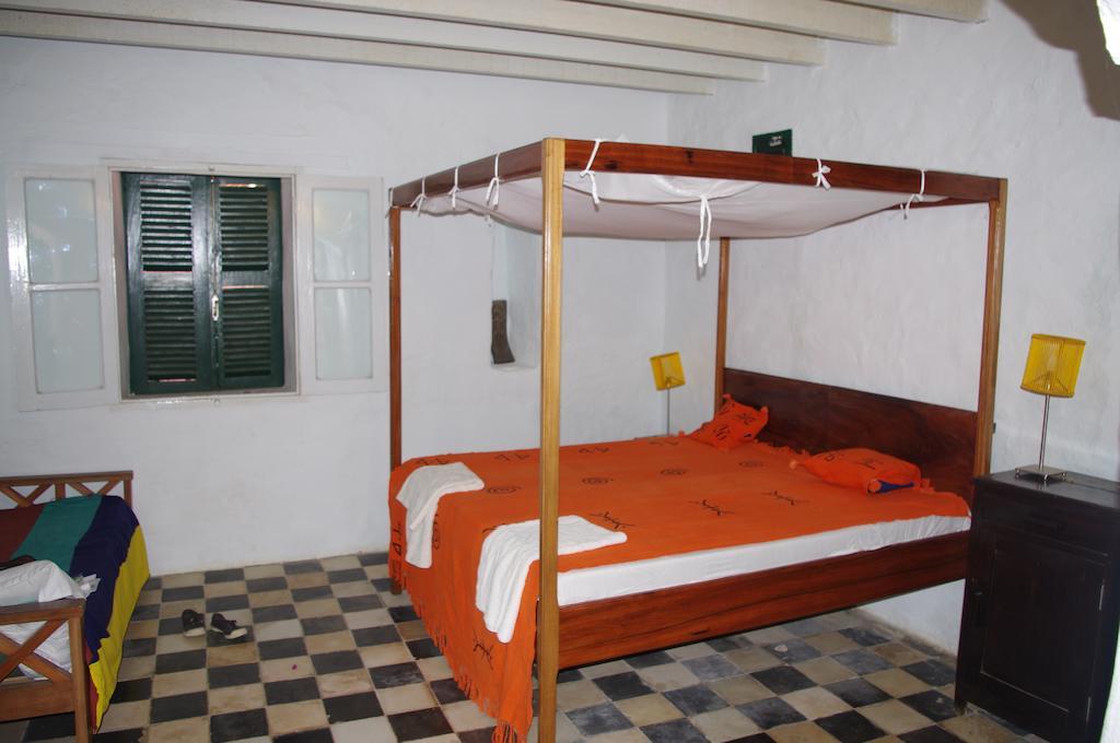 Maison Augustin Ly Gorée Oda fotoğraf