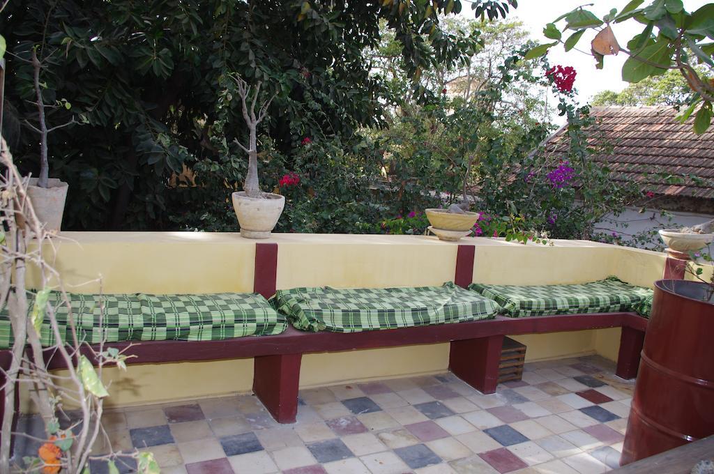 Maison Augustin Ly Gorée Dış mekan fotoğraf