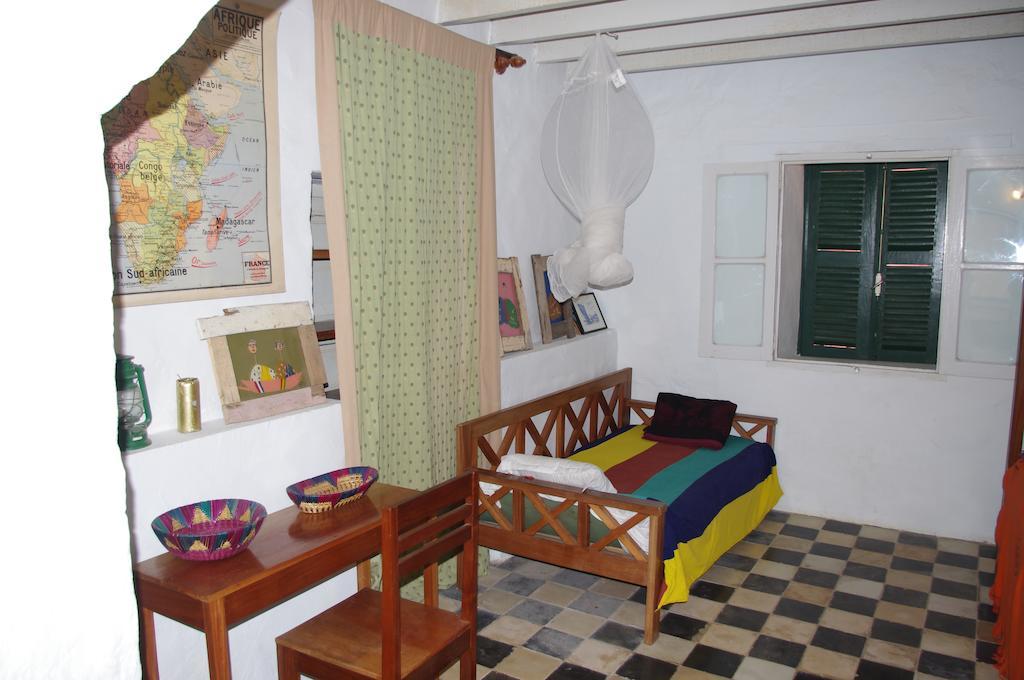 Maison Augustin Ly Gorée Oda fotoğraf